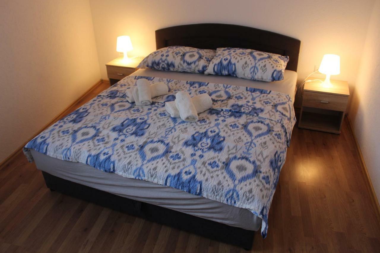Apartments Anicic Coric Omišalj Εξωτερικό φωτογραφία