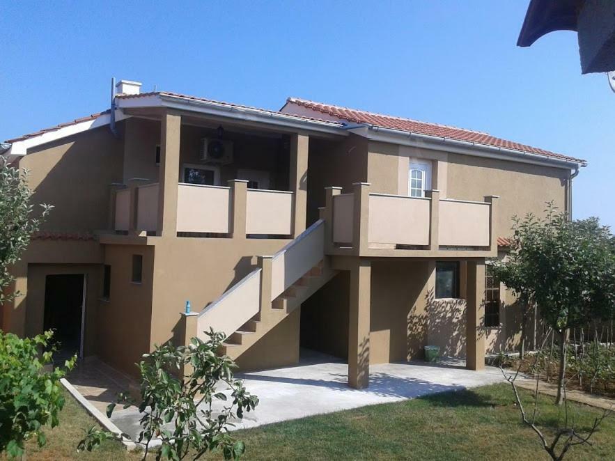 Apartments Anicic Coric Omišalj Εξωτερικό φωτογραφία